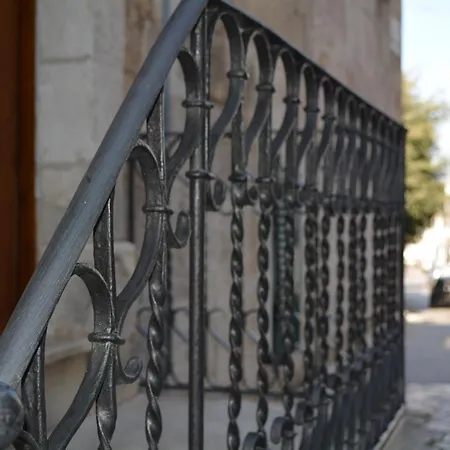 Casa Il Campanile אוסטוני
